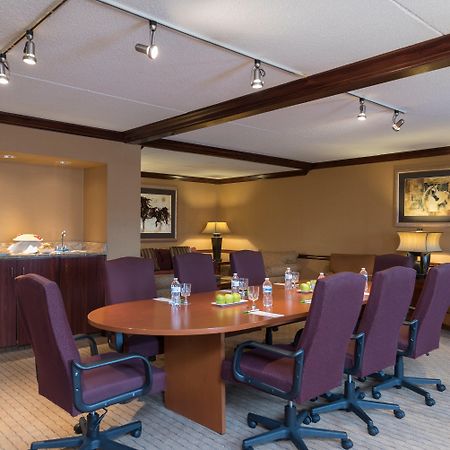 Holiday Inn Cleveland - South Independence By Ihg Экстерьер фото