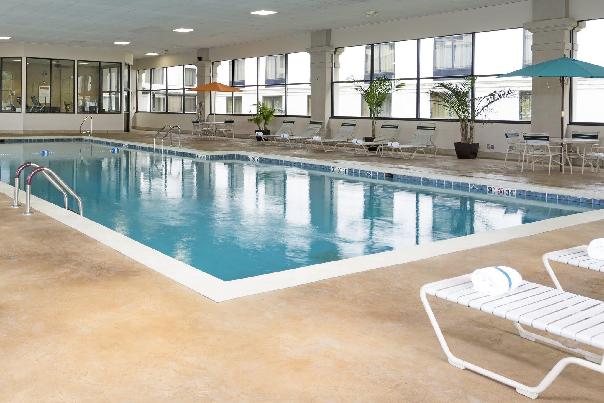 Holiday Inn Cleveland - South Independence By Ihg Экстерьер фото