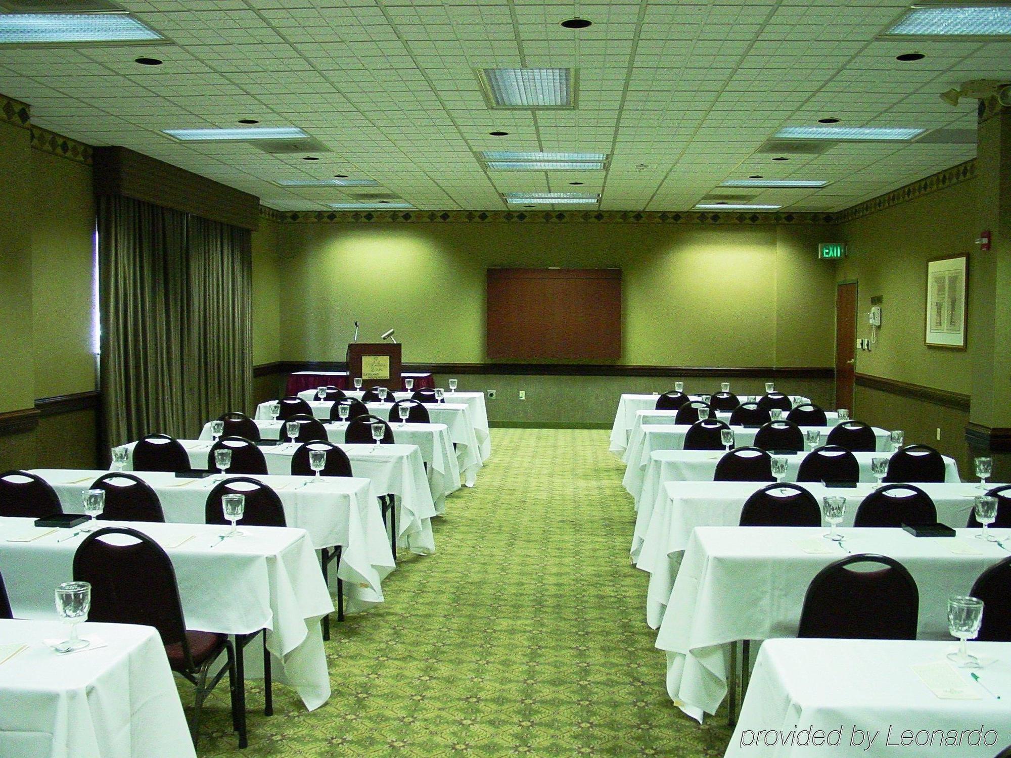 Holiday Inn Cleveland - South Independence By Ihg Экстерьер фото