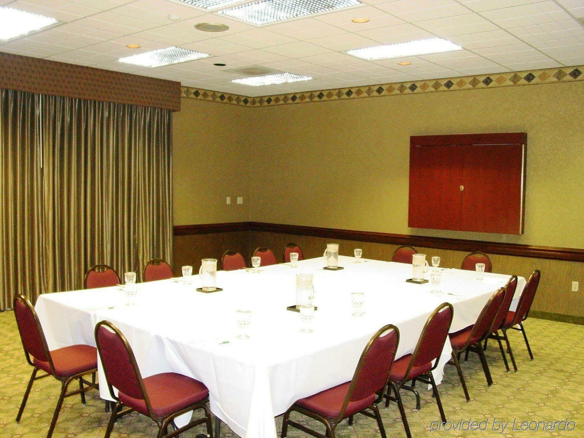 Holiday Inn Cleveland - South Independence By Ihg Экстерьер фото